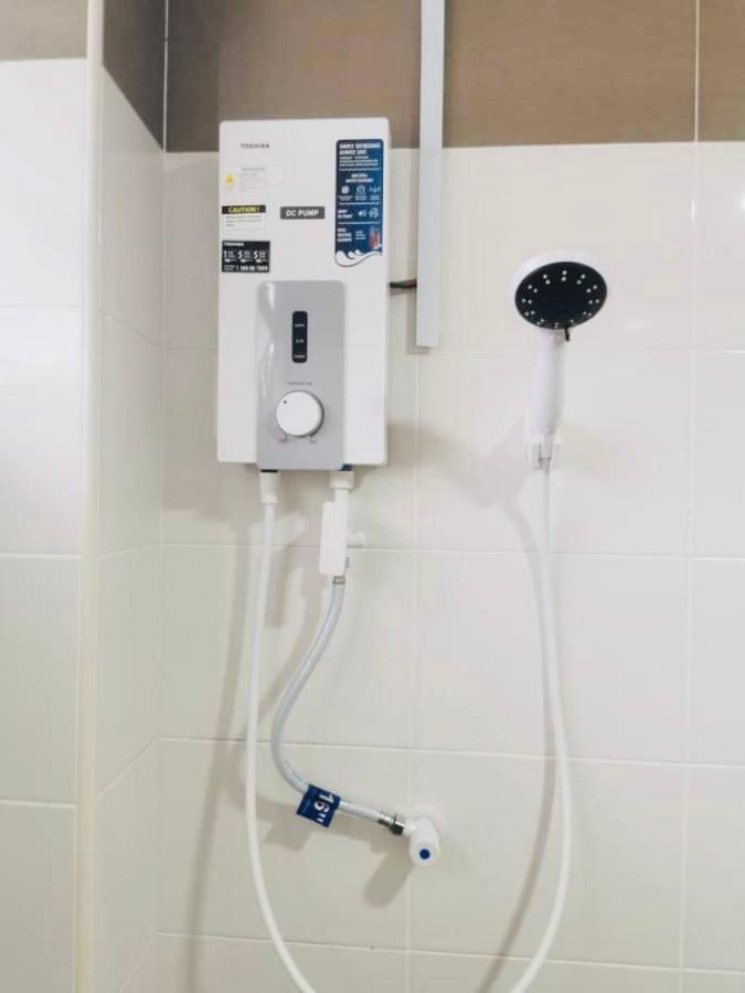 Oyo Homes 90524 D'J Pegaso Serom Homestay Muar Ngoại thất bức ảnh